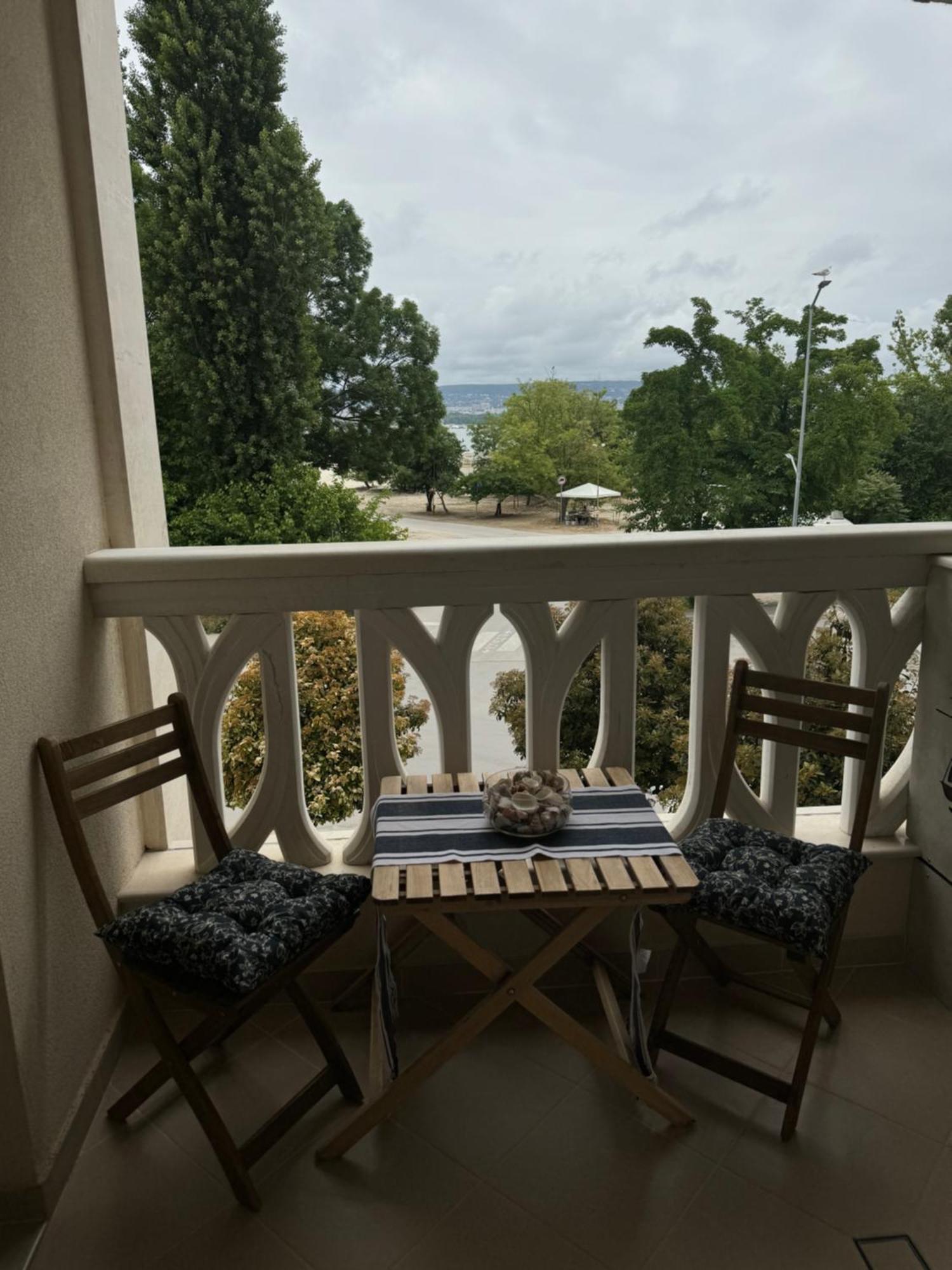 Elizi Summer House In Varna South Bay Beach Esterno foto